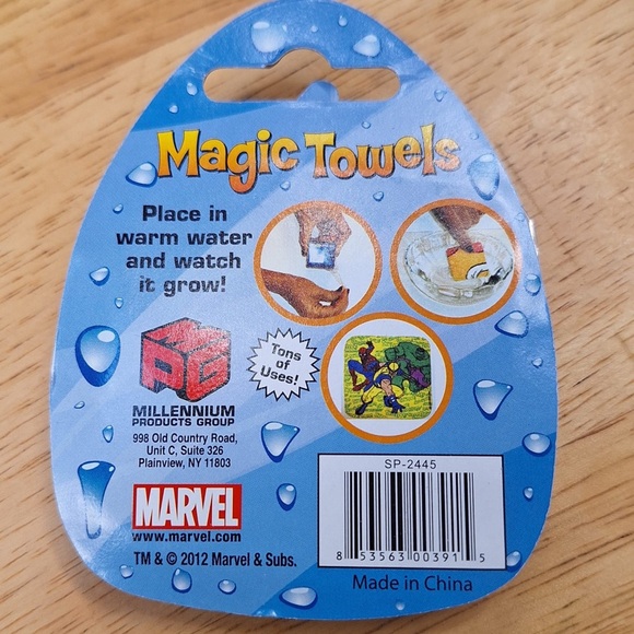 Different Marvel Heroes Magic Pop Up Towel Wash Cloths - Picture 5 of 5